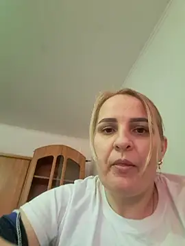 Snapshot of Malichkaanna30 chatting on March 7, 1:07 pm Malichkaanna30 online show from March 7, 1:07 pm