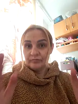 Snapshot of Malichkaanna30 chatting on October 25, 9:19 am Malichkaanna30 online show from October 25, 9:19 am