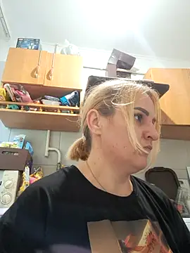 Snapshot of Malichkaanna30 chatting on September 21, 8:30 am Malichkaanna30 online show from September 21, 8:30 am