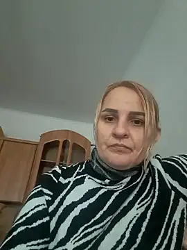 Snapshot of Malichkaanna30 chatting on March 13, 12:13 pm Malichkaanna30 online show from March 13, 12:13 pm