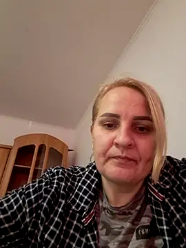 Snapshot of Malichkaanna30 chatting on March 5, 2:56 pm Malichkaanna30 online show from March 5, 2:56 pm