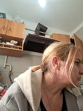 Snapshot of Malichkaanna30 chatting on September 17, 2:30 pm Malichkaanna30 online show from September 17, 2:30 pm