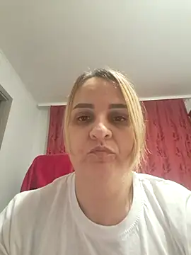 Snapshot of Malichkaanna30 chatting on February 27, 5:16 pm Malichkaanna30 online show from February 27, 5:16 pm