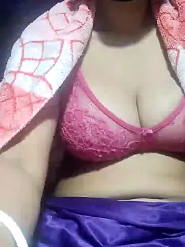 Snapshot of Sexy-sheela chatting on February 9, 1:11 am Sexy-sheela online show from February 9, 1:11 am
