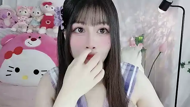 Snapshot of Nancy-Cindy chatting on October 7, 8:10 pm Nancy-Cindy online show from October 7, 8:10 pm