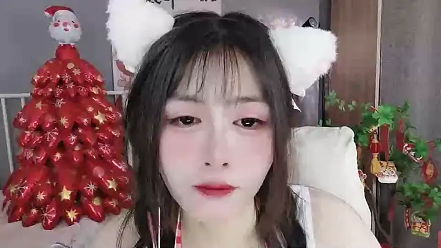 Snapshot of Nancy-Cindy chatting on February 26, 7:32 pm Nancy-Cindy online show from February 26, 7:32 pm