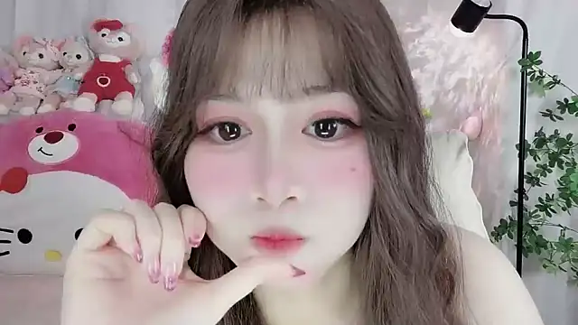Snapshot of Nancy-Cindy chatting on October 18, 8:00 pm Nancy-Cindy online show from October 18, 8:00 pm