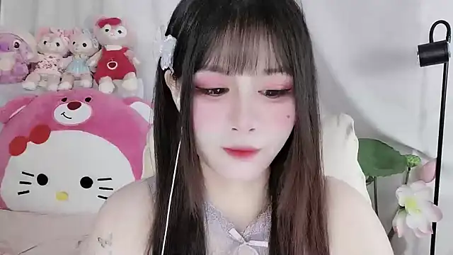 Snapshot of Nancy-Cindy chatting on September 17, 8:11 pm Nancy-Cindy online show from September 17, 8:11 pm