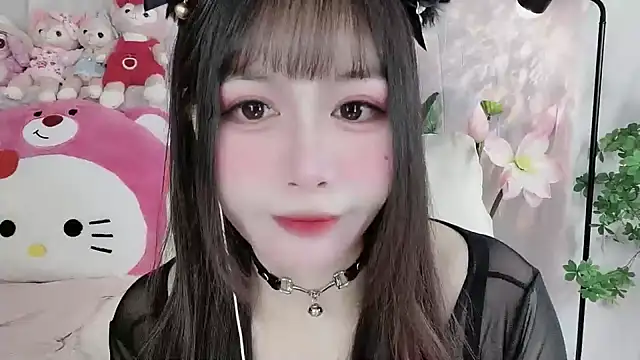Snapshot of Nancy-Cindy chatting on October 10, 8:31 pm Nancy-Cindy online show from October 10, 8:31 pm