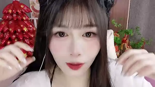 Snapshot of Nancy-Cindy chatting on February 24, 4:58 pm Nancy-Cindy online show from February 24, 4:58 pm
