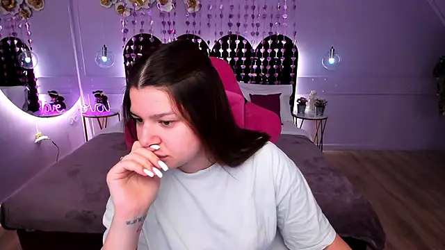 MelanieCarterr online show from February 14, 5:07 am