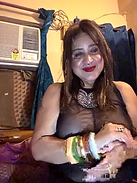Hot Queen77 online show from July 18, 7:22 pm