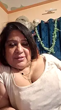Snapshot of Hot_Queen77 chatting on January 24, 11:45 pm Hot Queen77 online show from January 24, 11:45 pm