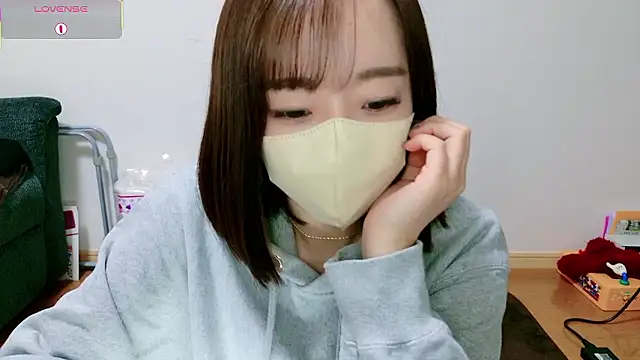 Rio chan  online show from April 25, 1:36 pm