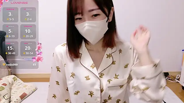 Rio chan  online show from October 25, 8:02 am