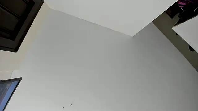 Snapshot of evely_coelloo chatting on November 7, 4:55 pm evely coelloo online show from November 7, 4:55 pm