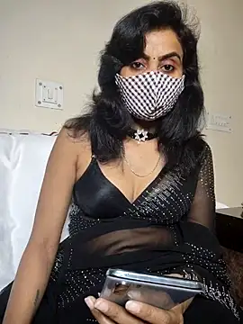 Raat ki rani  online show from March 11, 3:56 pm