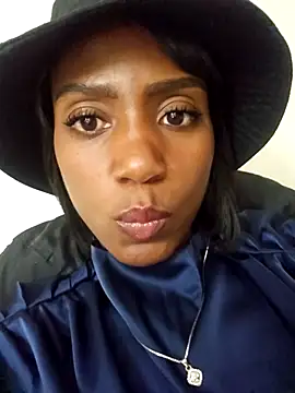 Kalua Brown online show from March 20, 8:10 pm