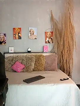 nahiarapalmer19 online show from January 17, 11:08 pm