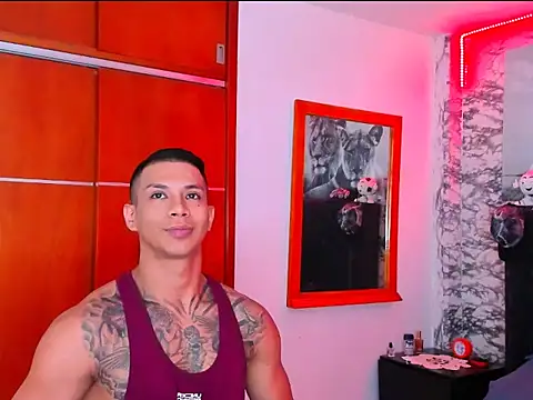 Aaron Toy online show from January 10, 4:02 pm