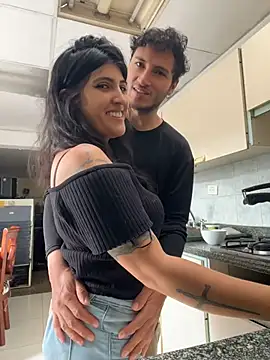 Afroditapoloo online show from April 24, 3:36 pm