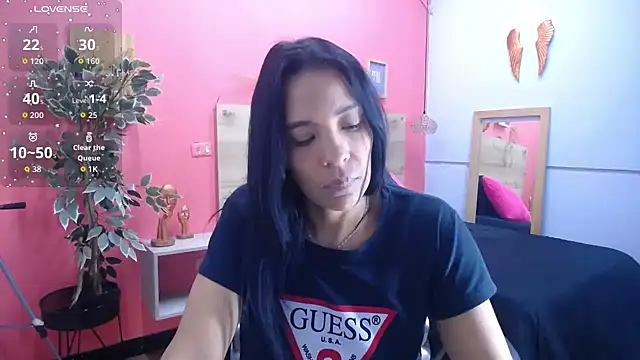 scarlet-foox online show from November 18, 1:03 pm