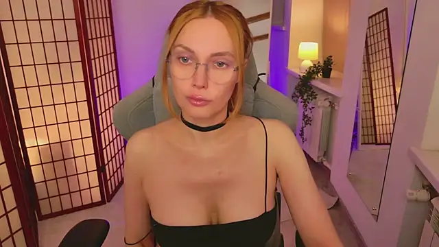 Snapshot of Love_Call chatting on November 5, 4:59 am Love Call online show from November 5, 4:59 am