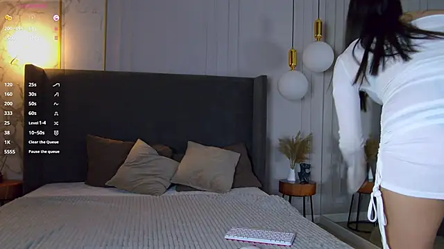 RizeShiro online show from December 1, 5:41 am