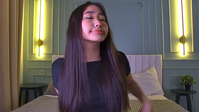 RizeShiro online show from April 14, 5:23 am