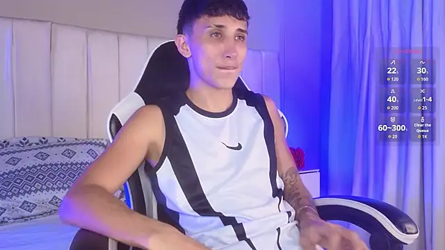 Snapshot of rome_hard chatting on March 2, 7:54 pm rome hard online show from March 2, 7:54 pm