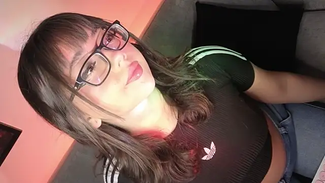 missy taylor  online show from December 16, 10:14 pm