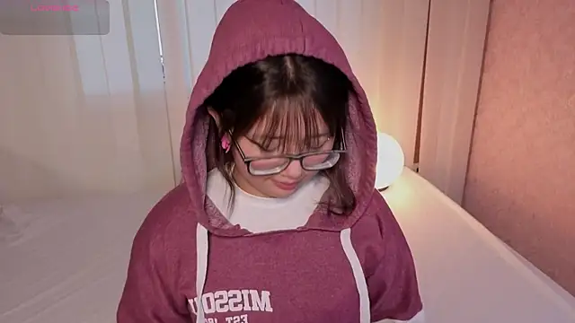 Snapshot of missy_taylor_ chatting on September 24, 7:53 pm missy taylor online show from September 24, 7:53 pm