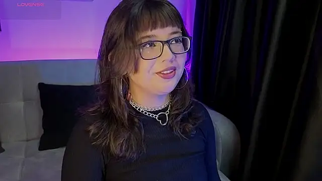 missy taylor  online show from November 12, 10:13 pm