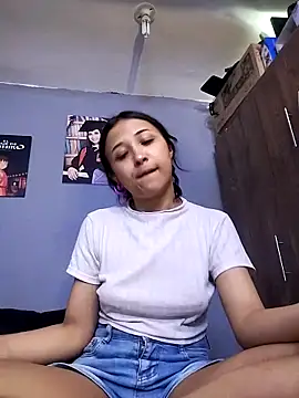 Snapshot of Hot_Teens69 chatting on April 4, 5:08 pm Hot Teens69 online show from April 4, 5:08 pm