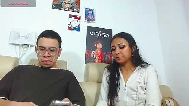 Snapshot of Hot_Teens69 chatting on March 5, 12:49 am Hot Teens69 online show from March 5, 12:49 am