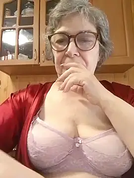 IrinaSweet54 online show from March 3, 8:10 am