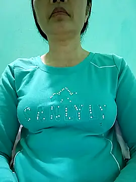 Snapshot of Lovepussyhair chatting on February 10, 9:36 pm Lovepussyhair online show from February 10, 9:36 pm