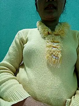 Snapshot of Lovepussyhair chatting on February 8, 10:40 pm Lovepussyhair online show from February 8, 10:40 pm