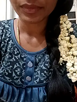 Snapshot of Ambika01 chatting on September 27, 1:06 pm Ambika01 online show from September 27, 1:06 pm