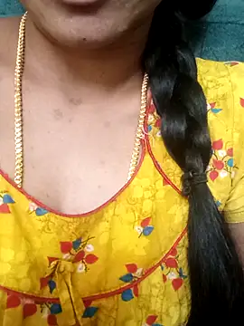 Snapshot of Ambika01 chatting on September 28, 1:51 pm Ambika01 online show from September 28, 1:51 pm