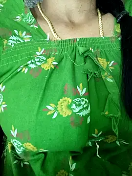 Snapshot of Ambika01 chatting on April 1, 7:31 am Ambika01 online show from April 1, 7:31 am
