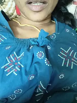 Snapshot of Ambika01 chatting on May 16, 5:01 pm Ambika01 online show from May 16, 5:01 pm