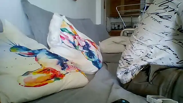 bobotatto online show from May 11, 4:04 pm