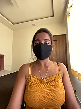Snapshot of miss_lina chatting on February 7, 5:31 am miss lina online show from February 7, 5:31 am