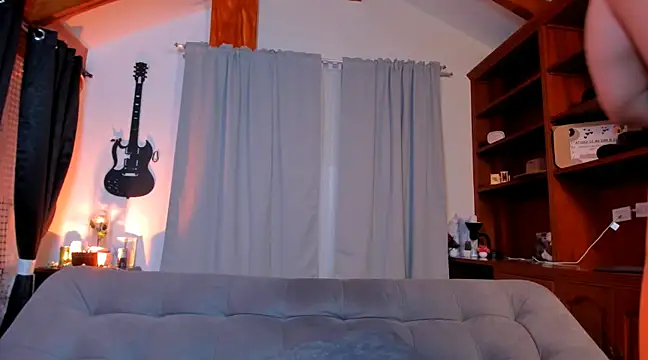 max dic1 online show from January 23, 2:33 am