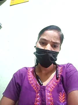 Snapshot of anusiya01 chatting on September 20, 11:59 am anusiya01 online show from September 20, 11:59 am