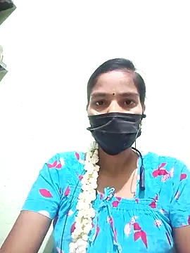 Snapshot of anusiya01 chatting on March 17, 1:39 pm anusiya01 online show from March 17, 1:39 pm