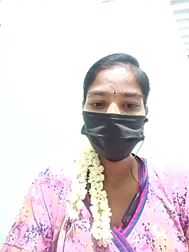 Snapshot of anusiya01 chatting on March 21, 2:07 pm anusiya01 online show from March 21, 2:07 pm