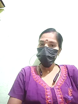 Snapshot of anusiya01 chatting on September 10, 3:00 pm anusiya01 online show from September 10, 3:00 pm