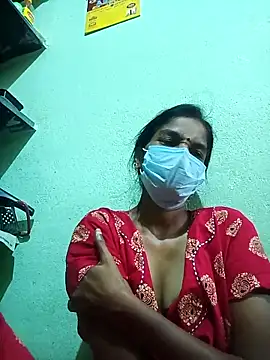 Snapshot of anusiya01 chatting on December 3, 2:56 am anusiya01 online show from December 3, 2:56 am